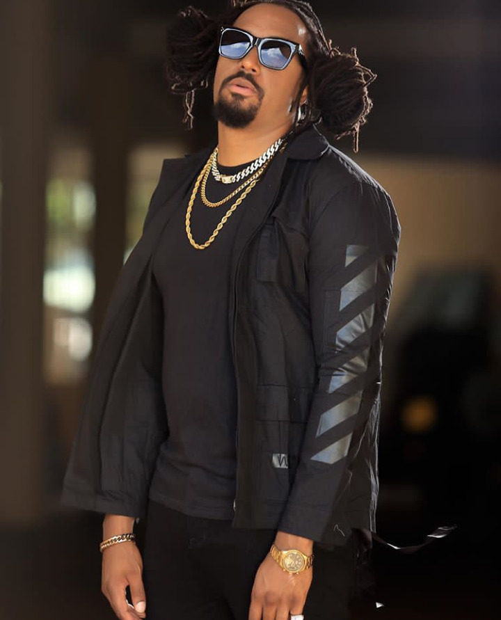 Music Review: Navio’s new ‘Strength In Numbers’ album. Listen Here: - 16 MUGIBSON